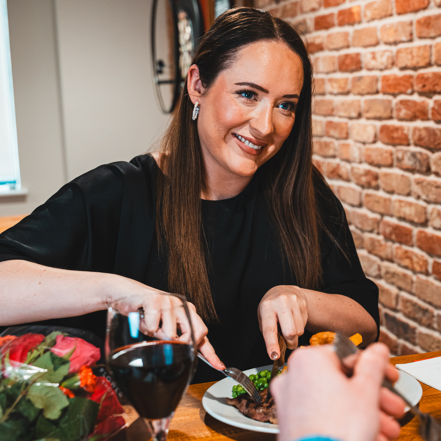 Valentine’s Weekend Dining & Treat Menu at The Old Hall Farm in Ellesmere Port